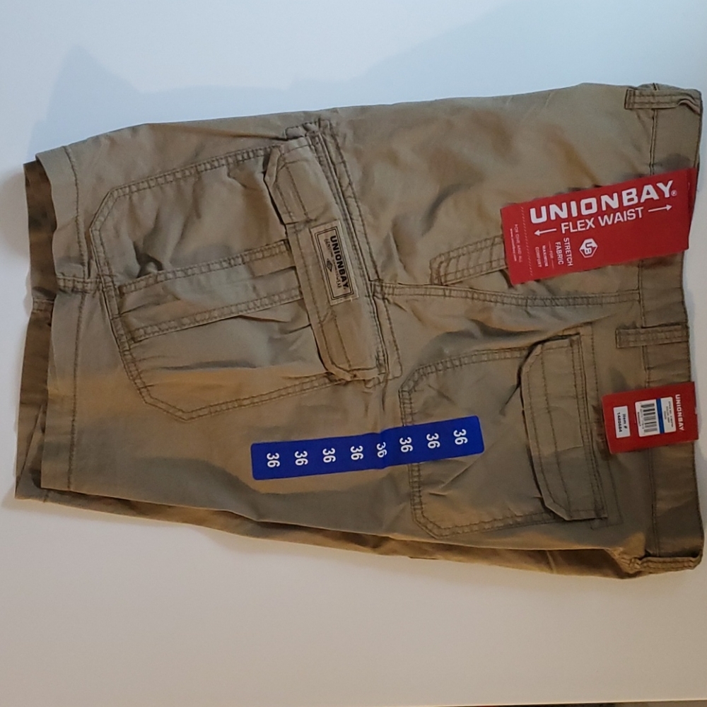 UNIONBAY FLEX WAIST CARGO SHORTS